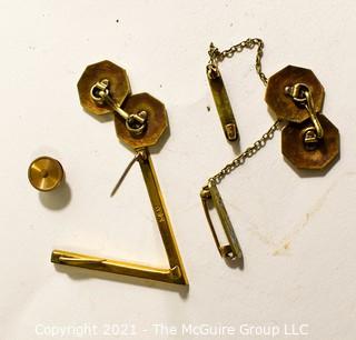 Group of Gold Jewelry.  Includes Cuff Links, Enamel Painted Sweater Clip, V Brooch and Shirt Stud; 14.8g. 