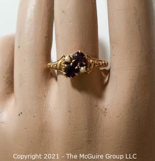 10k Vintage with Garnet and Pearl Ring (Note: Description altered 6-20 1:38pm). 