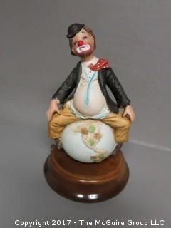 Clown; music box