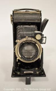 Vintage 1930's "Voigtlander Bessa" Folding Camera with Case
