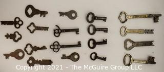 Collection of Vintage Skeleton Keys