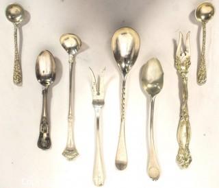 Eight (8) Sterling Silver Spoons; 114g