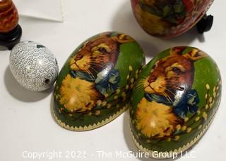 Group of Vintage Easter and Easter Egg Items. 