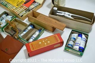 Group of Vintage Grumbacher Artists Supplies 