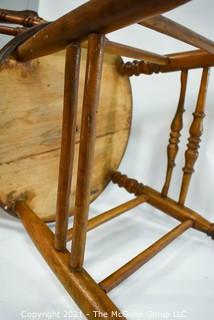 18th Century Antique Windsor Chair With Extended Arms 