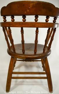 18th Century Antique Windsor Chair With Extended Arms 