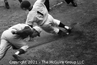 1961 World Series: Rickerby: NYY vs Cin Reds Grouping of 16 negatives