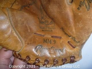 Vintage Softball Glove: 1960's  Rawlings Mickey Mantle MM9 Deep Pocket Right Handed 