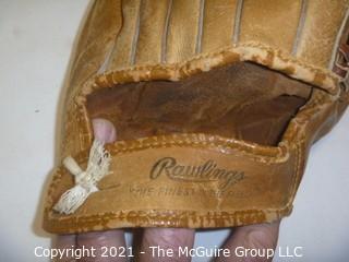 Vintage Softball Glove: 1960's  Rawlings Mickey Mantle MM9 Deep Pocket Right Handed 