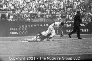 1960 World Series: Rickerby:  Out at Base x2