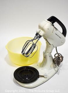 Vintage White Hamilton Electric Mixer with Matching Bowl. 