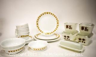 Vintage Retro Dishware Including Pyrex Refrigerator Containers and Correlle Dinnerware