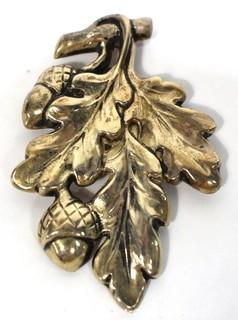 Vintage Sterling Silver Acorn & Oak Leaf Brooch.  Weighs 28g