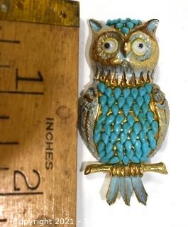 Vintage Florenza Costume Enamel Painted Owl Brooch with Googly Eyes.