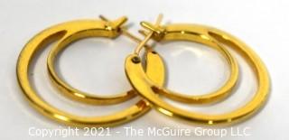 Pair of 10 kt Gold Double Hoop Pierced Earrings. Weighs 2.5 g