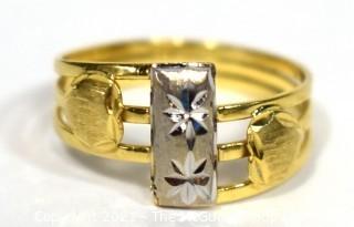 Vintage 18 kt Gold Band with Marcasite Accent.  Weighs 2.1 g