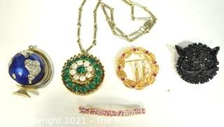 Group of Vintage Rhinestone Jewelry