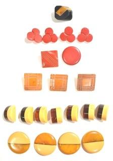 Group of Vintage Bakelite Buttons. 