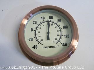 Wall thermometer 