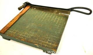 Small/Miniature Milton Bradley Dandy Paper Cutter Guillotine Style, circa 1914 {Note: Description Altered 10.14.2021 @ 6:46pm ET}