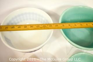 Group of Four (4) Pottery and Glass Mixing Bowls Includes Pyrex & Homer Laughlin.