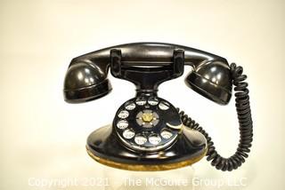 Vintage Black Bakelite Rotary Dial Telephone. 