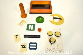 Collection of Bakelite Items. 