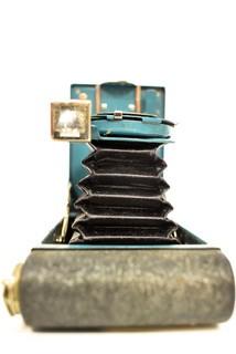 Teal Blue Rainbow Hawkeye Vest Pocket Folding Kodak Camera.