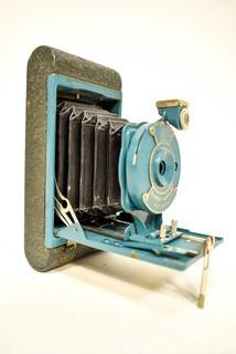 Teal Blue Rainbow Hawkeye Vest Pocket Folding Kodak Camera.