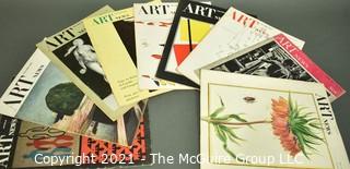 Vintage Art News Magazines. 