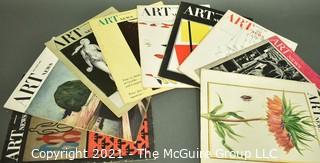 Vintage Art News Magazines. 