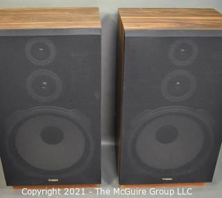 Vintage Pair of Fisher ST-832 Stereo Speakers.  Each Measure 13" x 18" x 32".