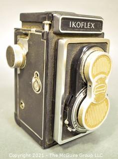 Vintage Zeiss Ikon Ikoflex Twin Lens Reflex Camera