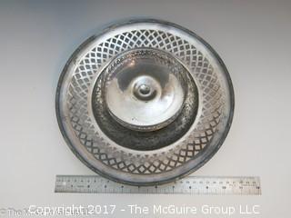 2 level pierced serving tray 