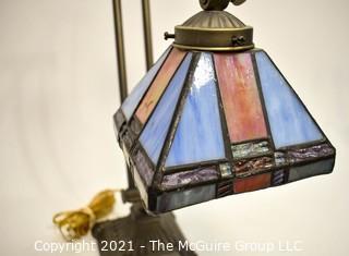 Tiffany Style Articulated Desk or Table Lamp With Stained Glass Shade. 