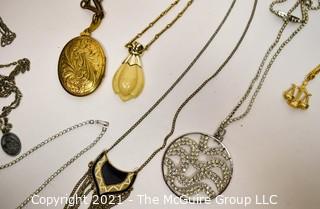 Group of Vintage Jewelry Including Ladies Necklaces and Pendants.