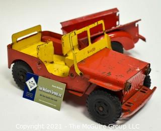 Vintage 1940s Red Louis Marx Pressed Steel ‘Willys Jeep’ and Trailer. * 