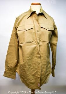 US Marine Corps tan khaki clothing: 4 long sleeve shirts, 5 short sleeved shirts and 4 pair of trousers