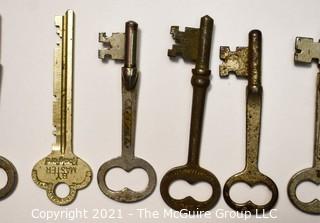 Group of Vintage Skeleton Keys