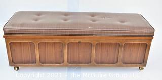 Mid-Century Modern Lane Cedar Chest.  Measures 19" x 20" x 52"