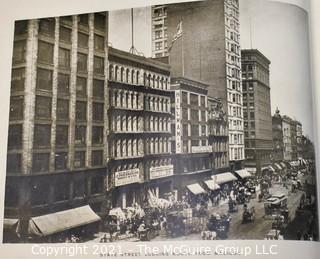 Souvenir Booklet - Chicago As It Is Today: From Up-to-Date Photographs by the Best Artists, The James Bayne Co. Early 1900's