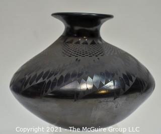 Mata Ortiz Casas Grandes By Manuel Quezada Black On Black Pottery Vase Bowl