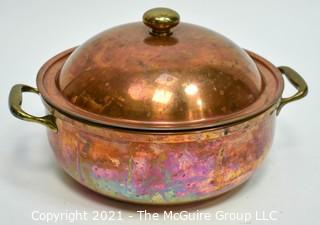 Vintage Copper Double Handled 5 Quart Covered Casserole. 