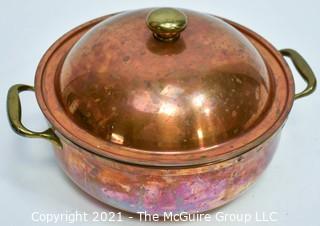 Vintage Copper Double Handled 5 Quart Covered Casserole. 