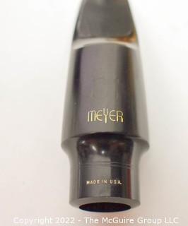 Woodwind Musical Instrument Mouthpiece - Meyer 7M w/Vandoren ligature and cap