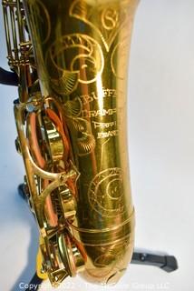 Buffet Super Dynaction Alto Saxophone, SN 17xxx. White Hiscox Pro II hard case. Mouthpiece sold separately in this auction.