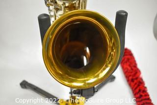 Saxophone: Martin "Handcraft" Alto "Skyline" SN 118840 (c 1937) w/white Hiscox Pro II hard case. Mouthpiece sold separately in this auction.