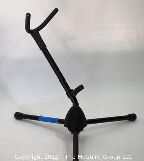 Collapsible Saxophone Stand