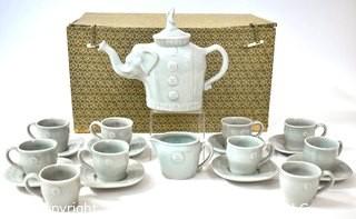 20 Piece Set of Vintage Asian Celedon Porcelain Tea Service with Elephant Shaped Teapot in Presentation Box. 