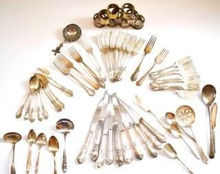 Group of WM Rogers Oneida Silver Plate Flatware. 